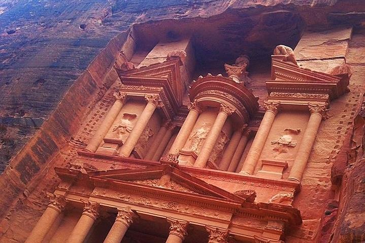 Dead Sea to Petra Private tour round trip or one way